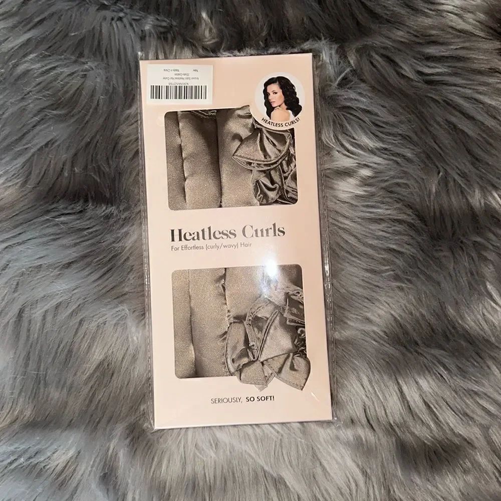 Heatless curlers. Brand new. vegan satin